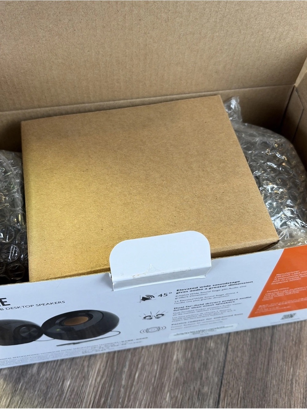 Creative Pebble 2.0 USB-Powered Desktop Speakers Black Passive Radiator